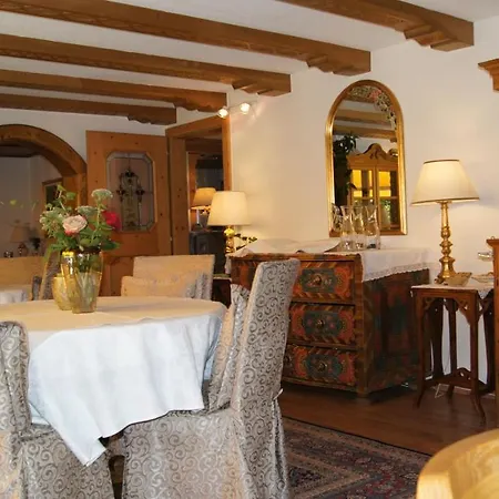 Hartenfels Alojamento de Acomodação e Pequeno-almoço