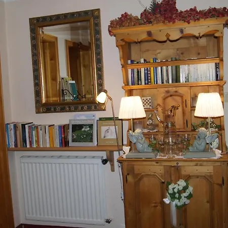 Hartenfels Bed & Breakfast